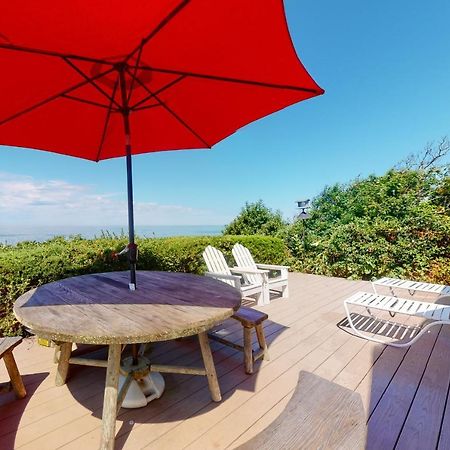 2 Bed 1 Bath Vacation Home In Істем Екстер'єр фото
